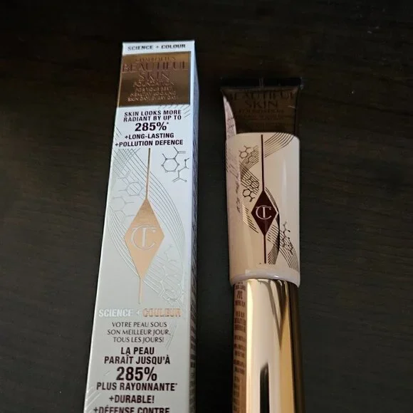 Charlotte Tilbury BEAUTIFUL SKIN FOUNDATION in 4 Neutral (NIB) - Picture 3 of 6